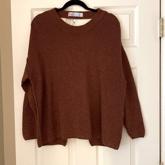 FP Beach Cali Crew Open Back Sweater - Picture 5 of 9